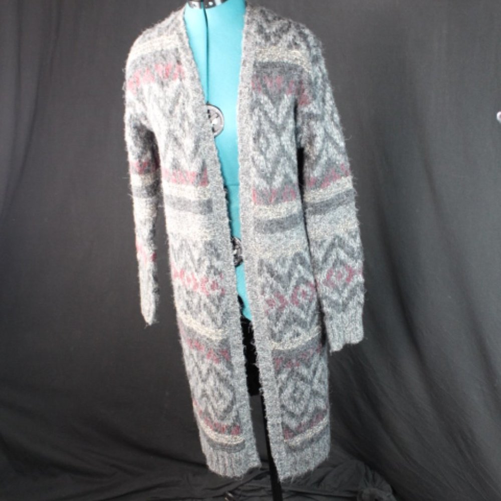 Universal Thread Long Sweater - Picture 3 of 4